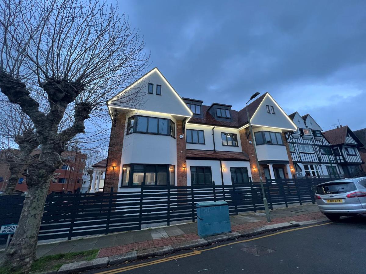 Golders Green Homes 런던 외부 사진